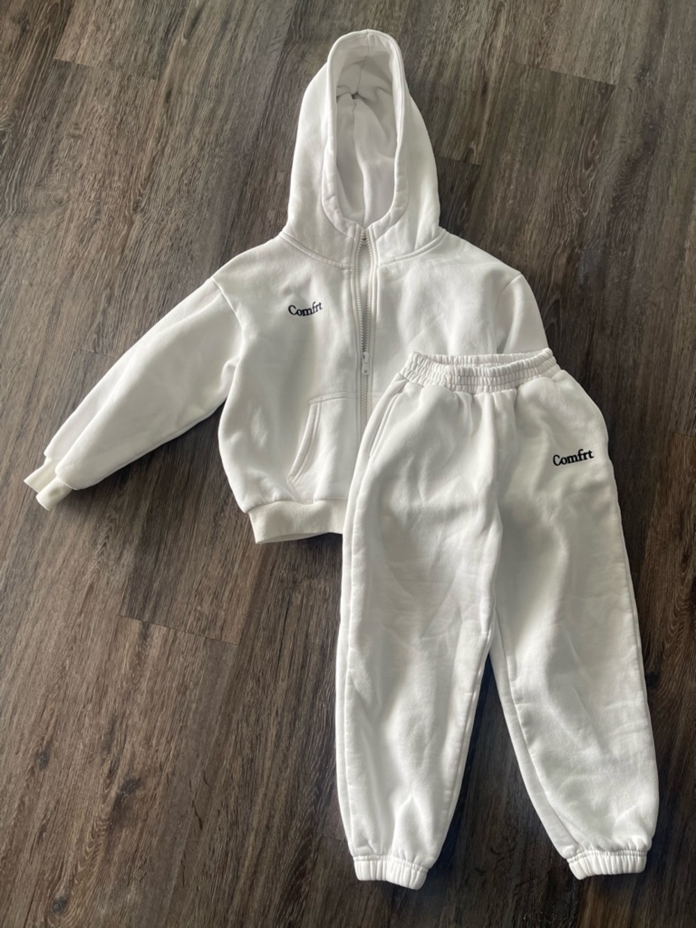 Comfrt | Girls White Cloud Full Zip Hoodie Jogger 2pc Set Loungewear Small